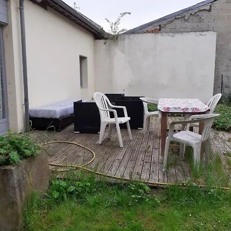 A La Maison